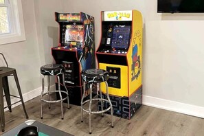Spielezimmer