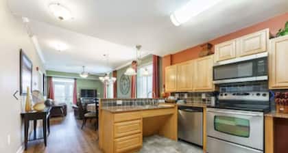 Beautiful first floor 2 bed, 2 bath condo on the river