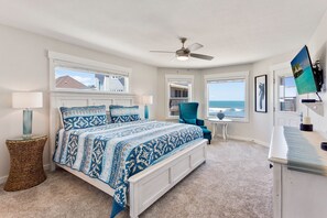 8 bedrooms, free WiFi, bed sheets