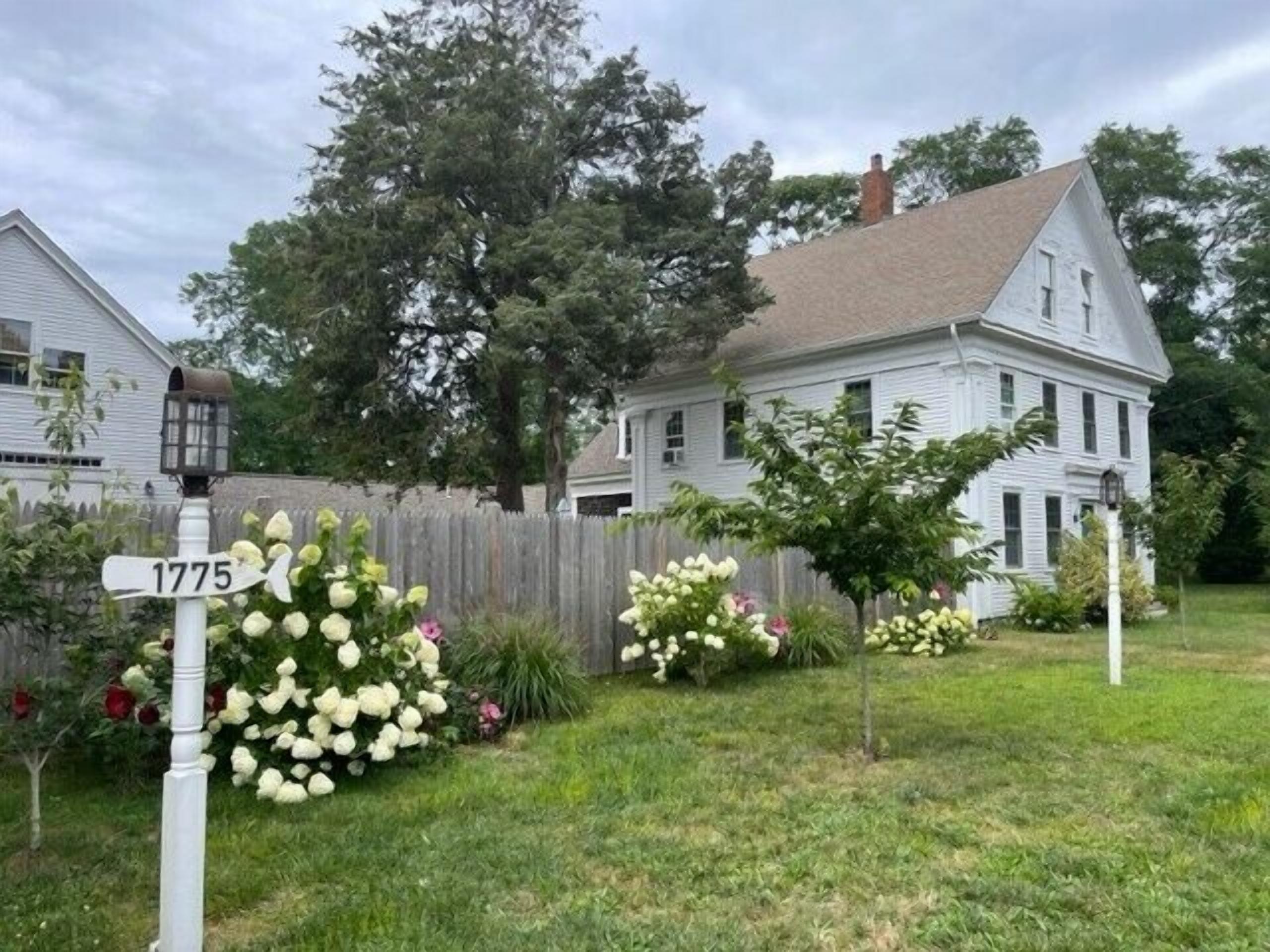 5 Bedroom Antique short drive to National Seashore