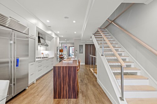 Luxury DC Penthouse w/ Private Rooftop Deck!