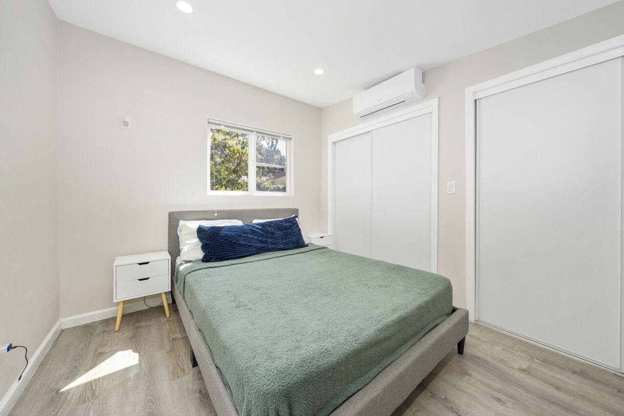 Cute Studio|Beautiful Backyard