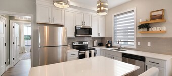 The Cardinal Cottage  | 2 Bed, 2 Bath