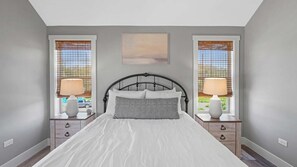3 chambres, fer et planche à repasser, Wi-Fi gratuit, draps fournis