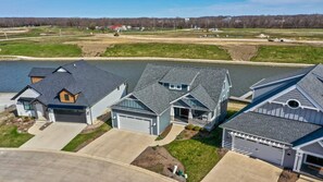 Exterior - License to Chill | 3 Bed, 3 Bath (Ottawa)