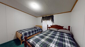 3 عدّة غرف نوم وواي فاي وملاءات أسرّة