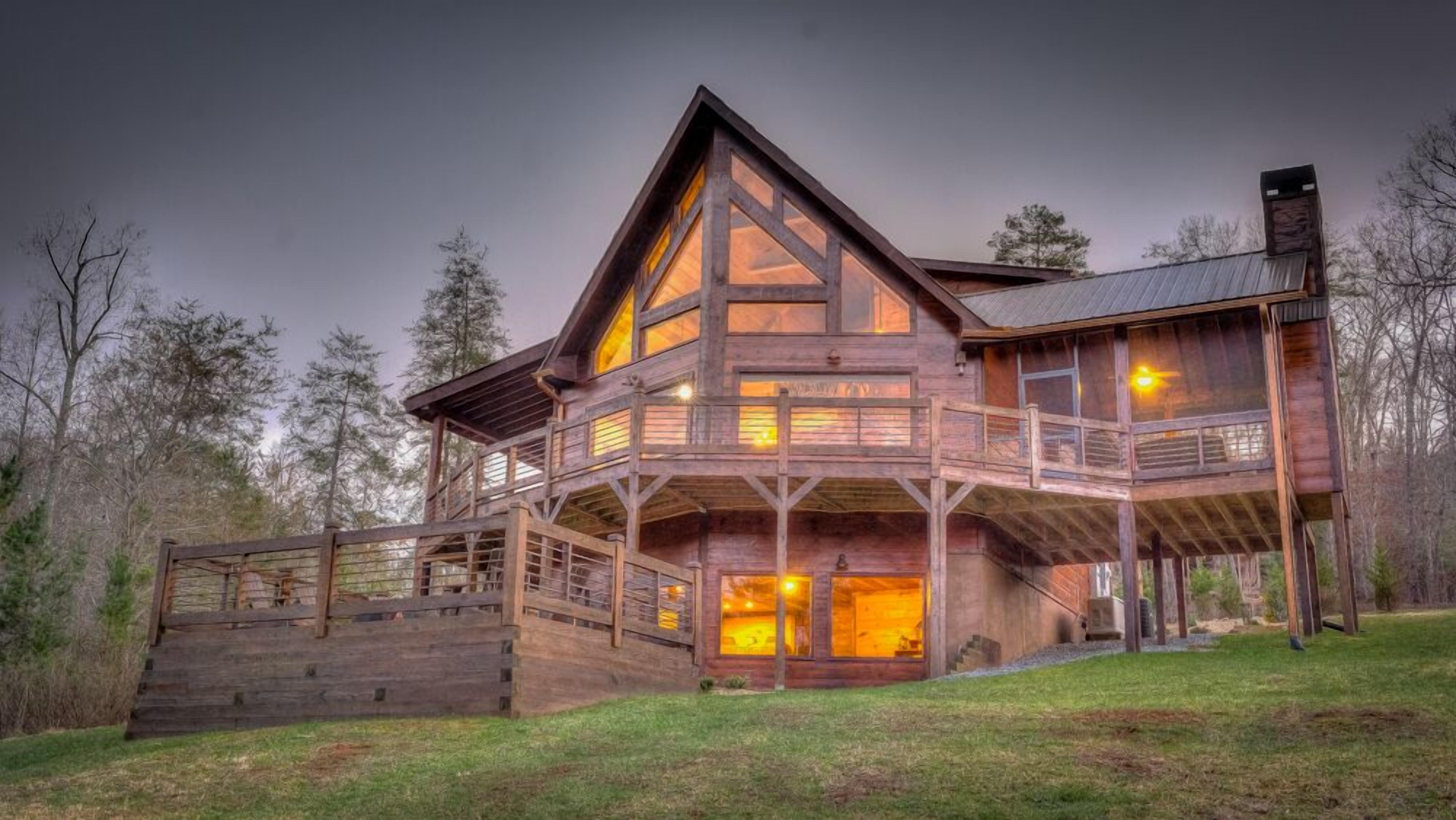 Down by the River - Pet Friendly | Toccoa River Access | Party Porch