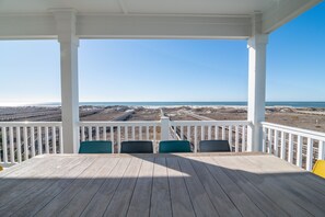 Outdoor dining - Hobbs Realty - Vacation in luxury in "Silver Sun" with a private heatable pool, elevator, and more! (Holden Beach)