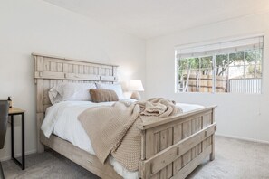 3 Schlafzimmer, Bügeleisen/Bügelbrett, Internetzugang, Bettwäsche