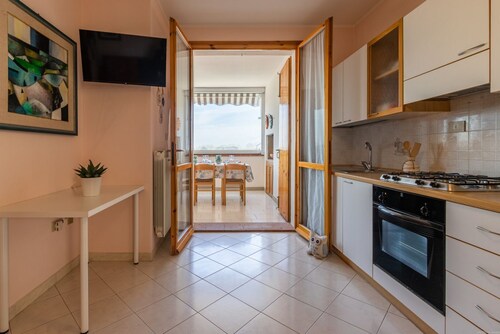 GuestHost - Lido degli Estensi Terrace Apartment