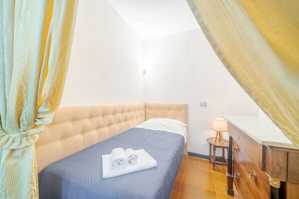 3 camere, Wi-Fi, lenzuola