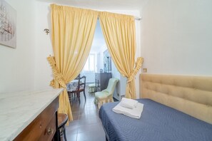 3 chambres, fer et planche à repasser, Wi-Fi, literie fournie