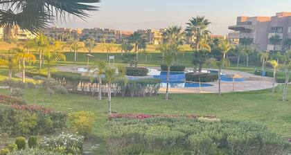 Apart 08 Prestigia golf city