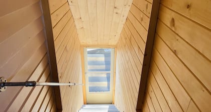 Fiddlers Roost - Walking Distance to Historic Downtown Galax, Virginia