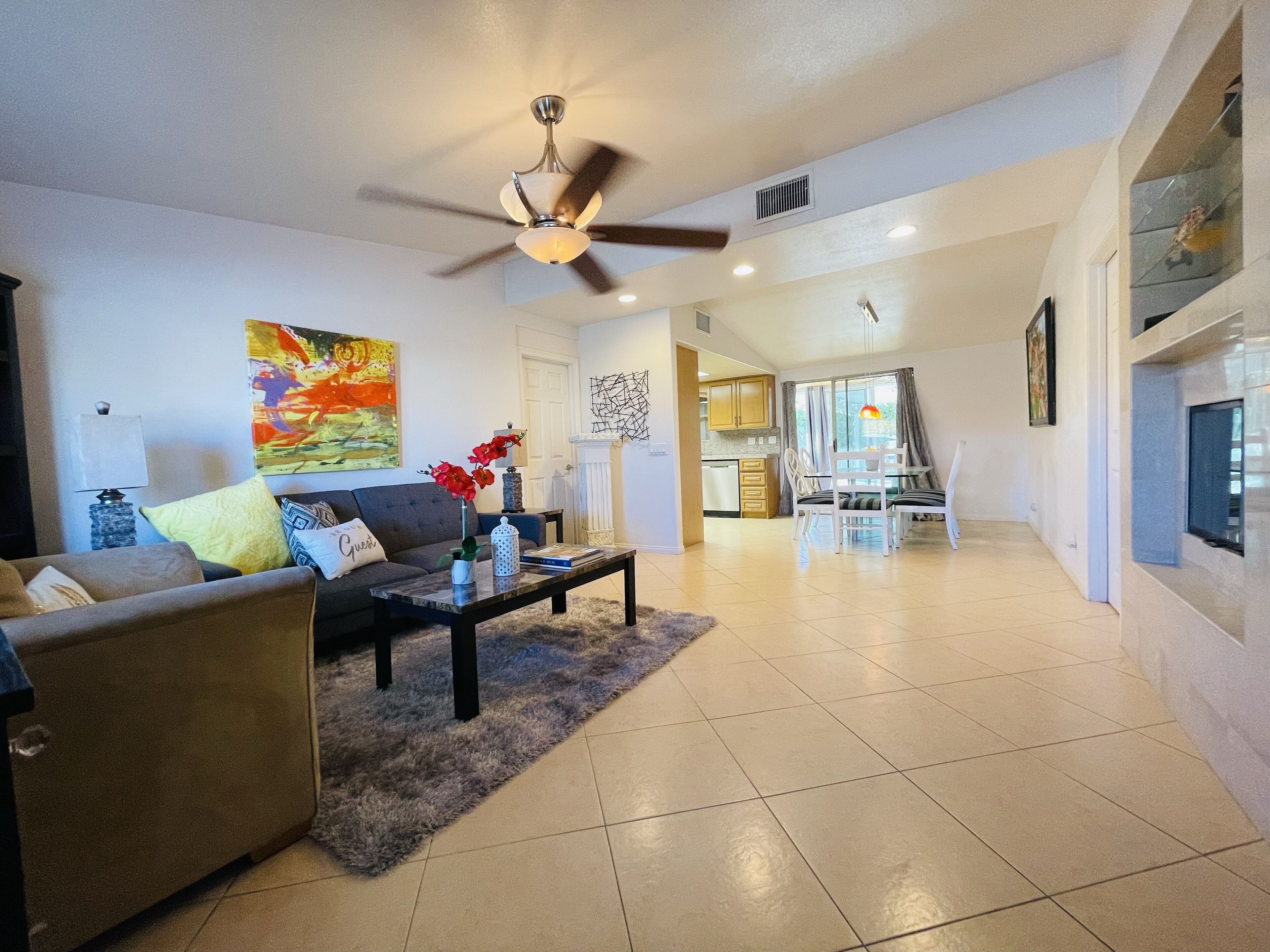 New Vibrant Palms Desert Escape