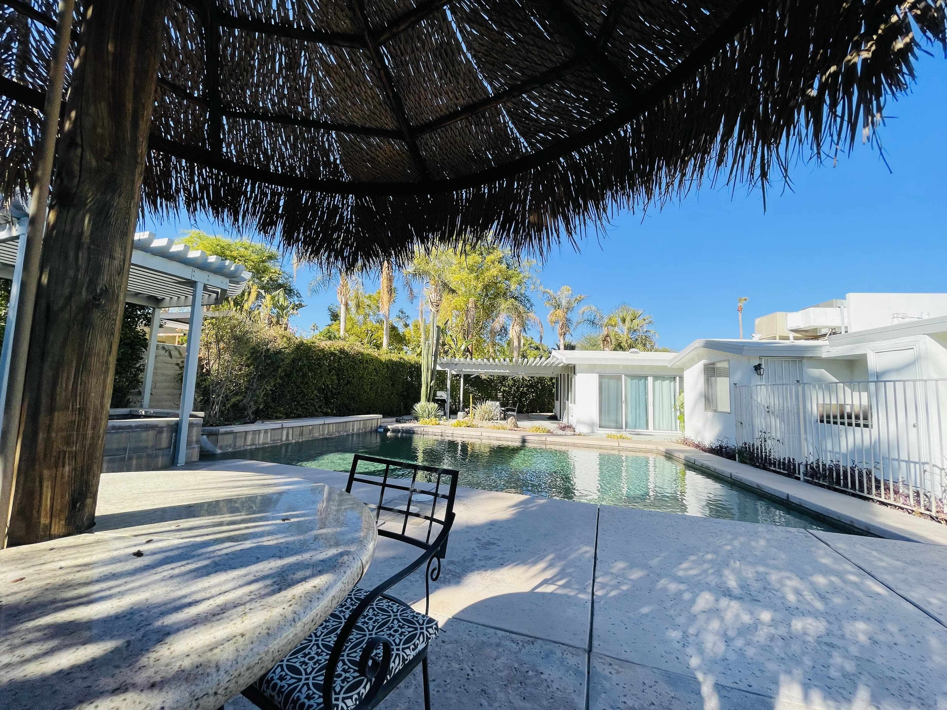 New Vibrant Palms Desert Escape