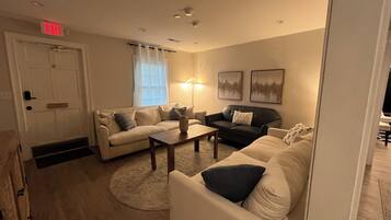 Business Duplex | Living area