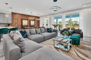 Smart TV, fireplace, video games, table football - The Best Disney Vacation Home - Private Pool, Movie Theater, Gaming Room - (Four Corners)