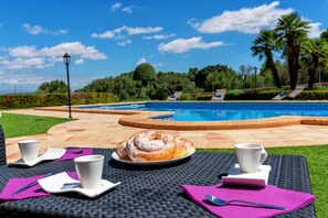 Pool - CASES DE SON ROIG - Fabulous traditional house with private pool. Free WIFI. (san joan)