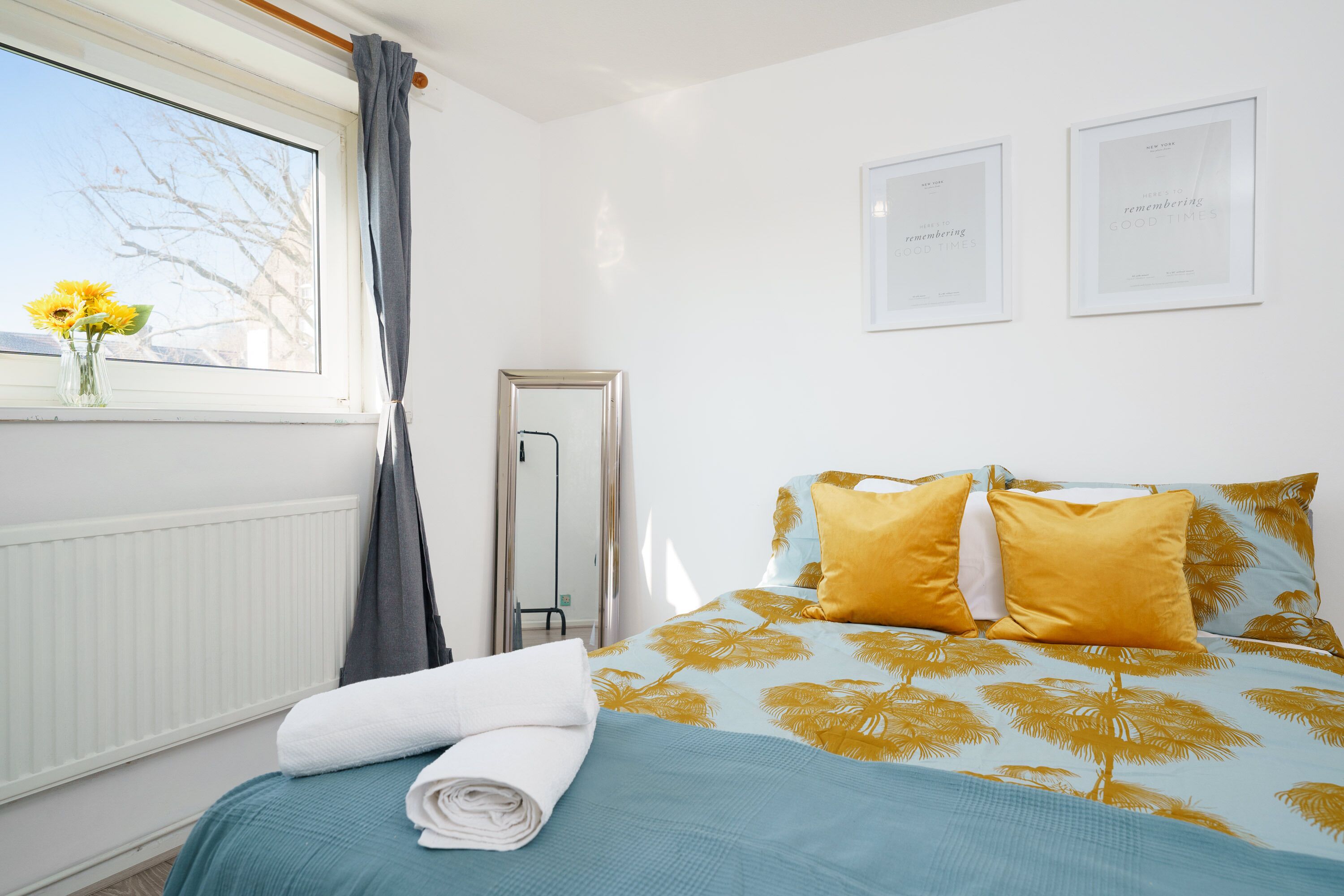 Modern 2 Bedroom Apt in Stratford