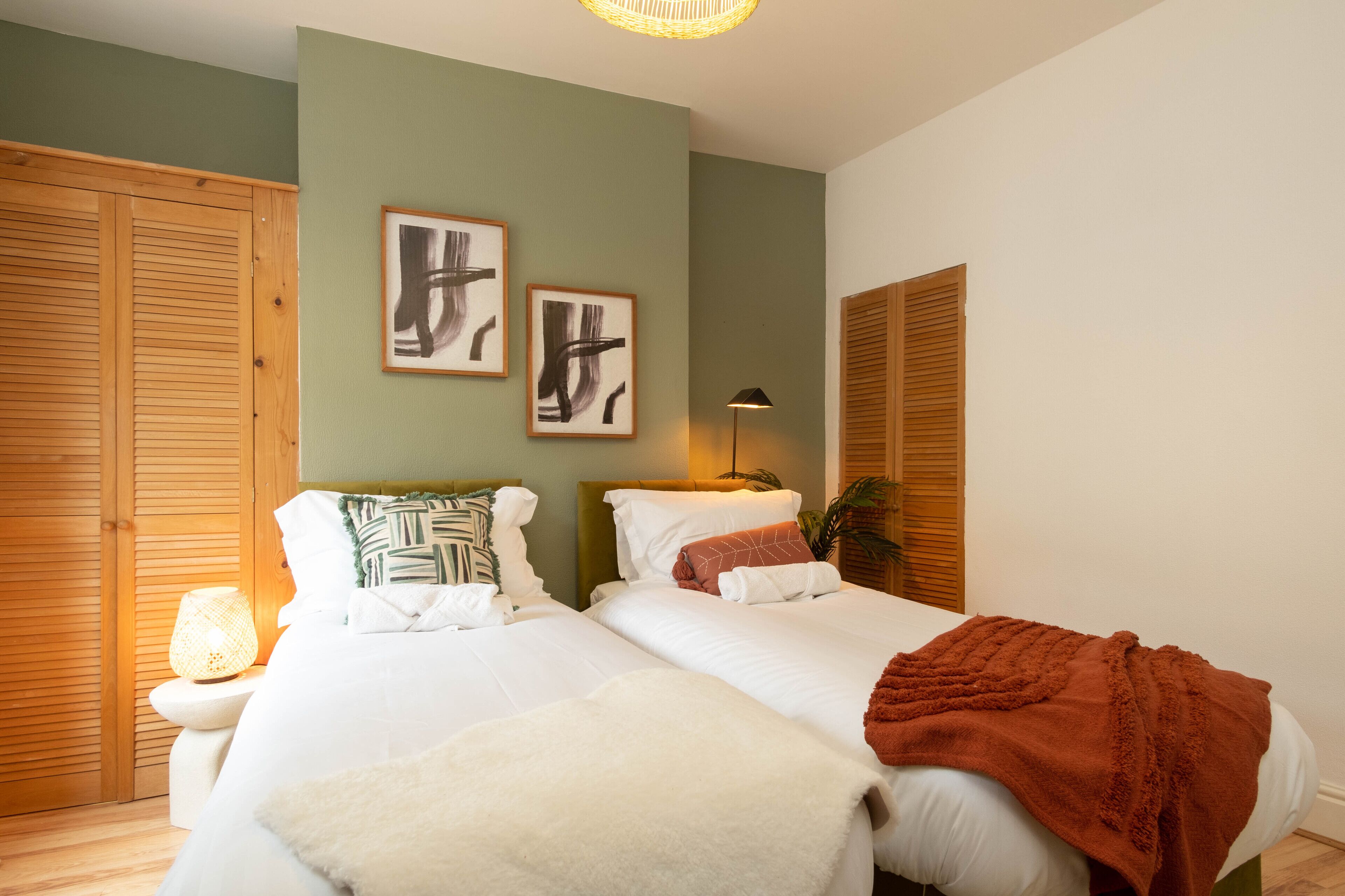 Olive House - Lovely home close to City Centre