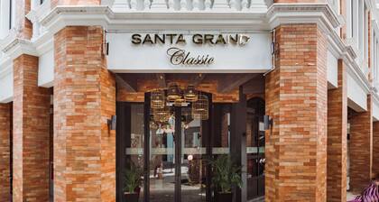 Santa Grand Classic Chinatown