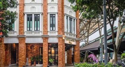 Santa Grand Classic Chinatown