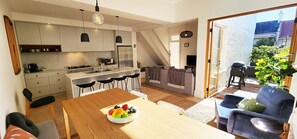 Interior - Stylish Terrace Living in Paddington's Heart (Paddington)