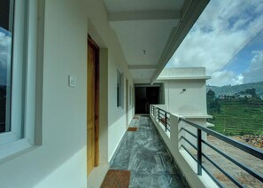 Terrace/patio - JRS Guest House, Kodaikanal (Kodaikanal)
