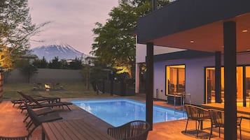 Alberca al aire libre