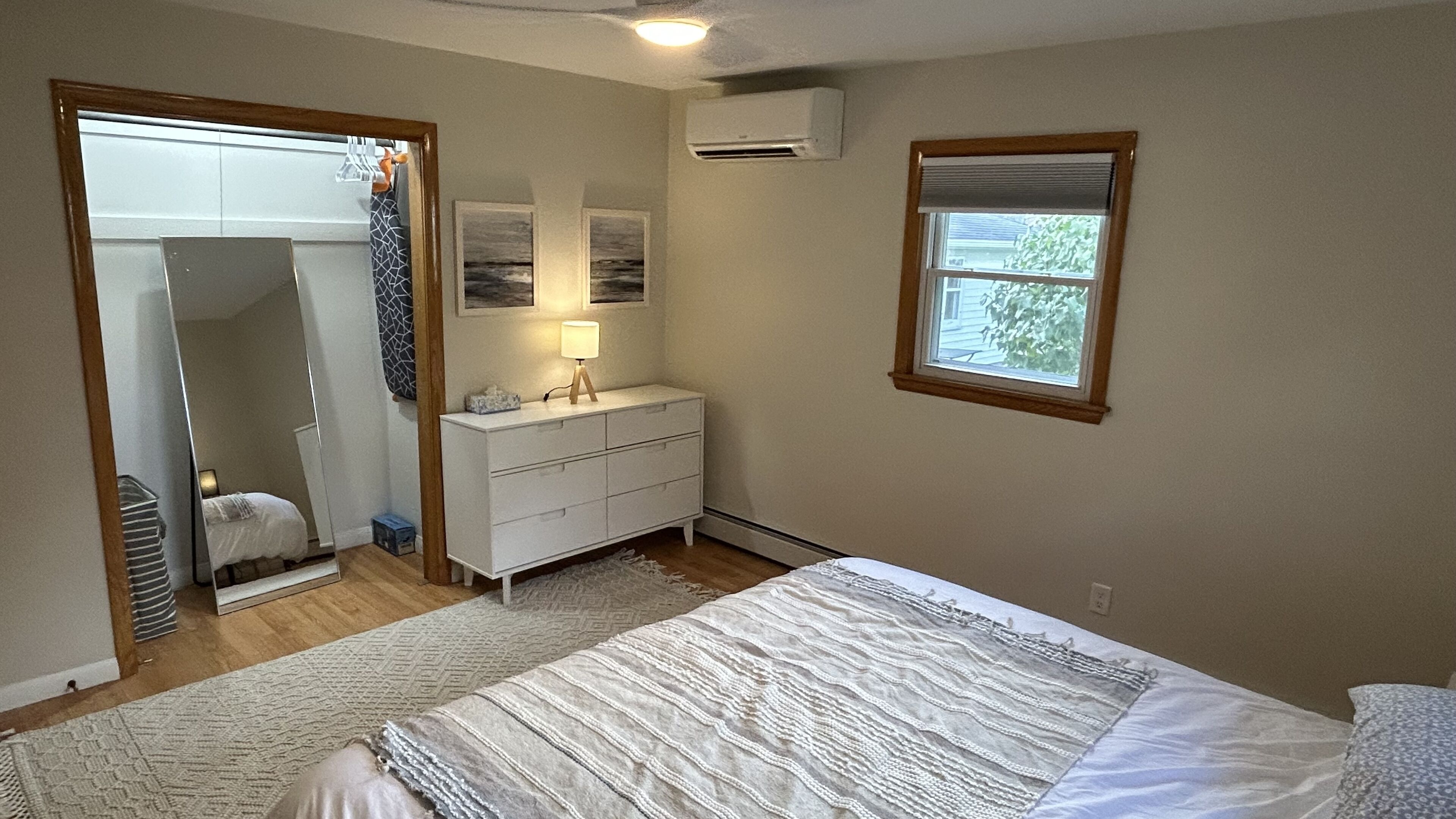2 chambres, bureau, fer et planche à repasser, Wi-Fi gratuit