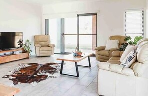 تلفزيون ذكي