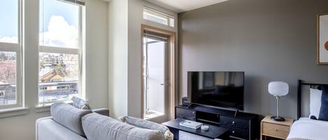 Strygejern/strygebræt, Wi-Fi, sengetøj