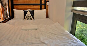 Standard Shared Dormitory | Egyptian cotton sheets, premium bedding, memory-foam beds, minibar - HANZ Rio Villa Dalat (Da Lat)