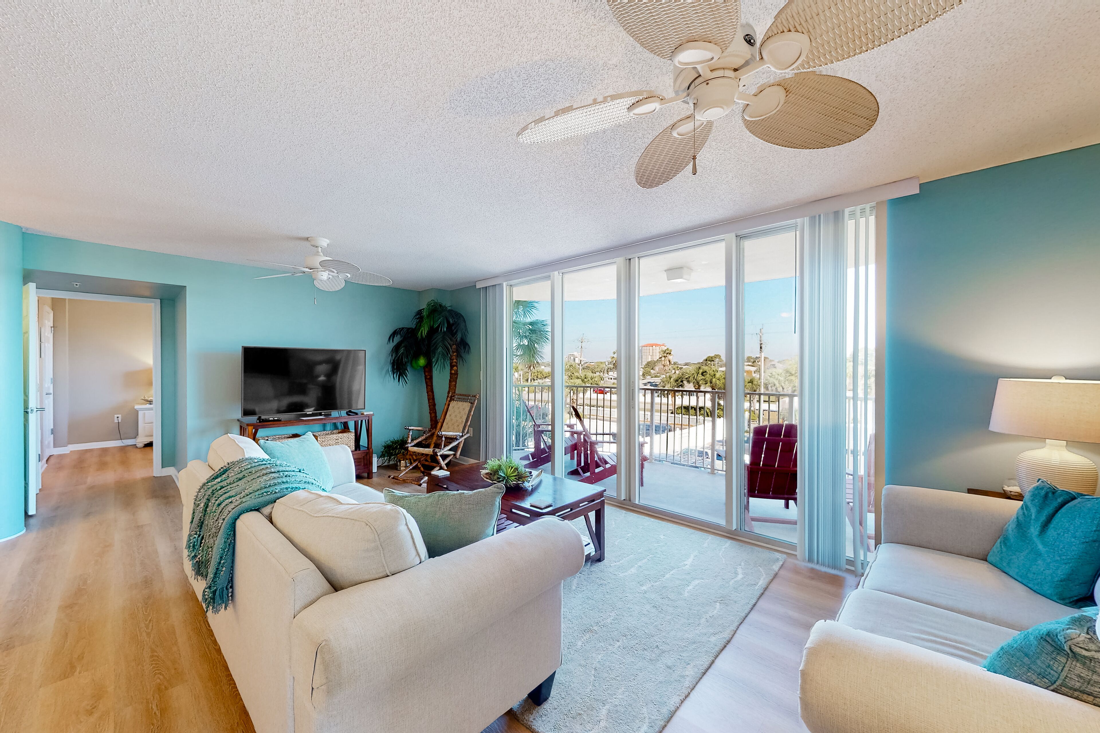 Relaxing Dune Pointe condo with balcony, pool,  full kitchen, & washer/dryer