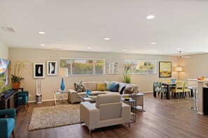 Smart TV, mesa de ping pong, oficina, monitor de computadora