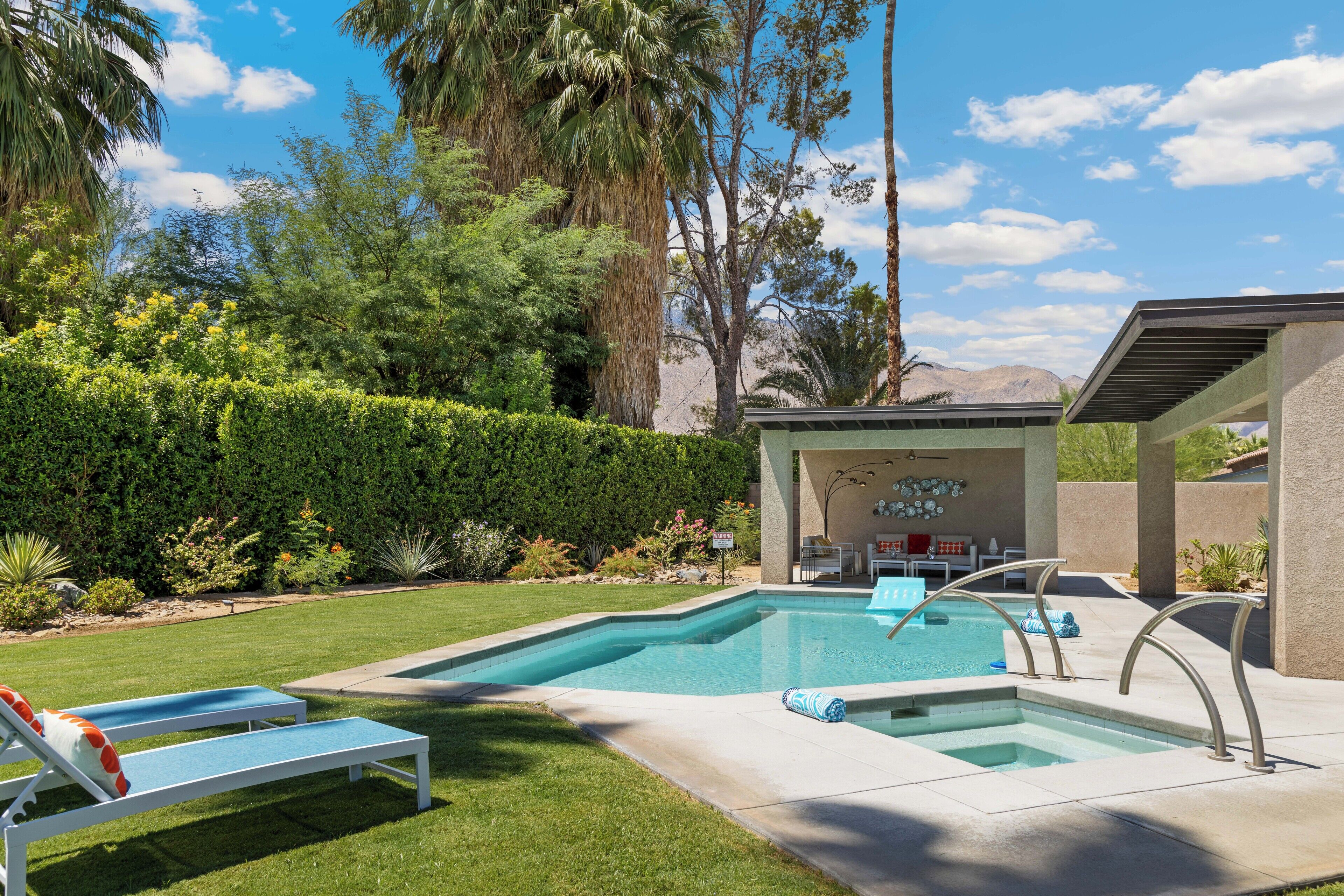 Sunrise Superstar Luxury Pool Home