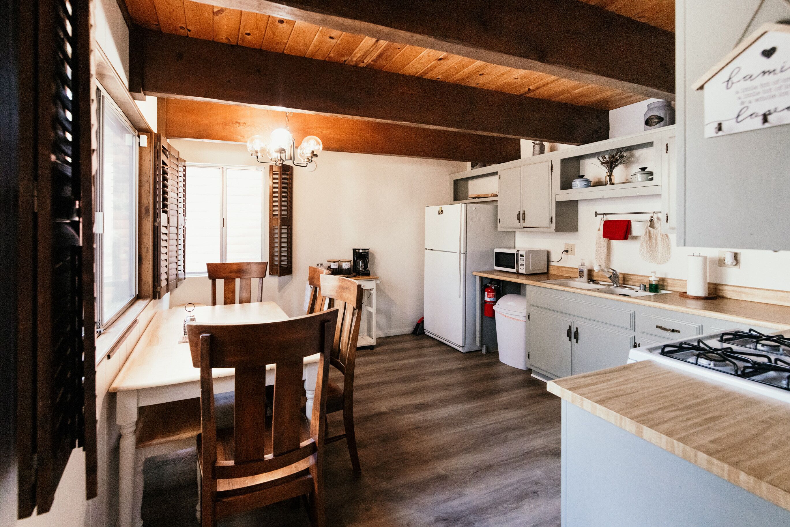 New hot tub and fence ￼