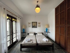 4 habitaciones, wifi y ropa de cama