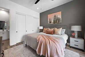 3 Schlafzimmer, Bügeleisen/Bügelbrett, Reisekinderbett, kostenloses WLAN