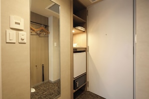 Desk, iron/ironing board, free WiFi