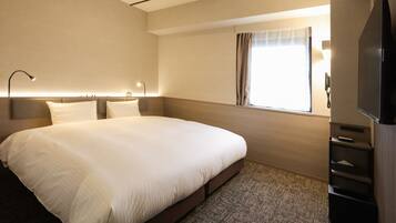 Double Room | Meja, seterika/papan seterika, Wi-fi percuma