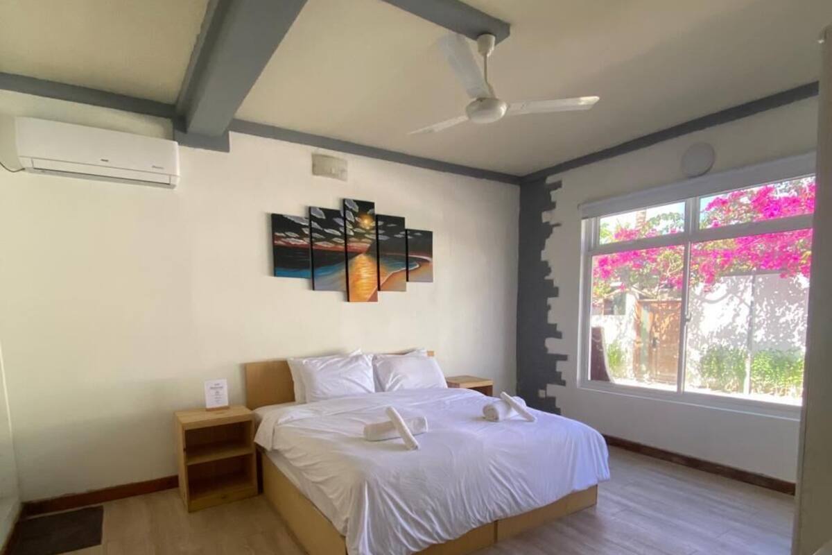 スタンダード 4 人部屋 | 1 室のベッドルーム、高級寝具、客室ごとに異なるインテリア、WiFi (無料)