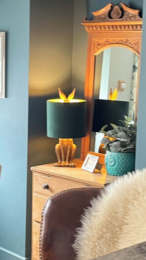 Interior - Castleton Derbyshire Peak District 2 Bed Ground Floor Apartment  (Castleton, Hope Valley)
