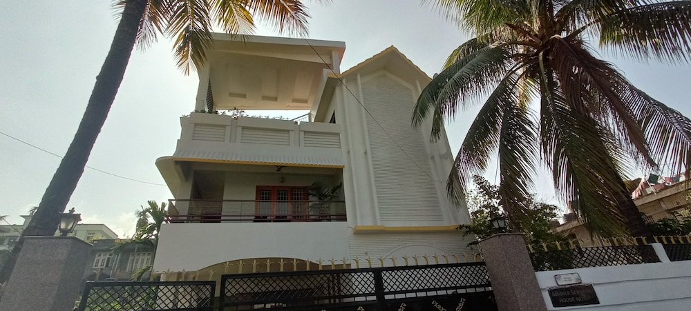 Interior View of Mi Casa Homestay Hatigaon