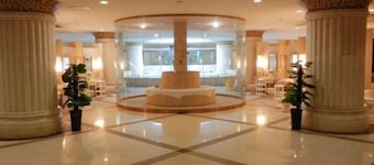 Luanzhou International Hotel