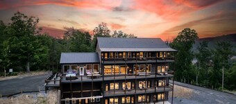 20BR / Mtn Views / Pool / Hot Tub / Sleeps 54