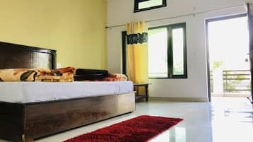 Deluxe Double Room | Free WiFi