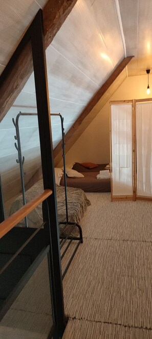 7 Schlafzimmer, Internetzugang, Bettwäsche