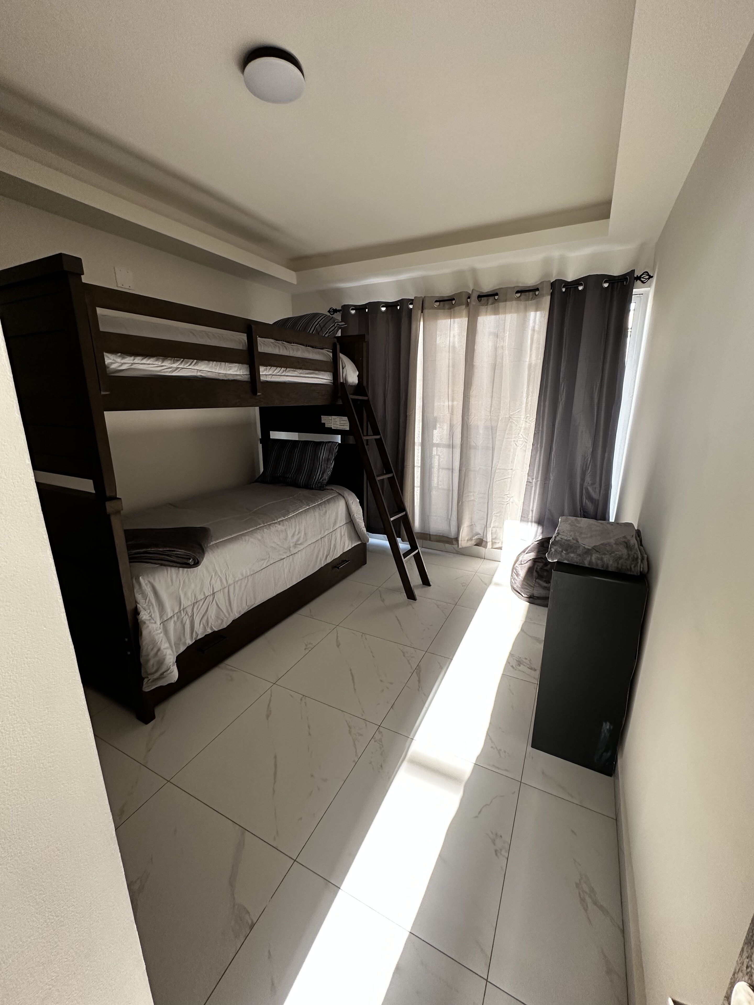 3 makuuhuonetta, Wi-Fi, vuodevaatteet